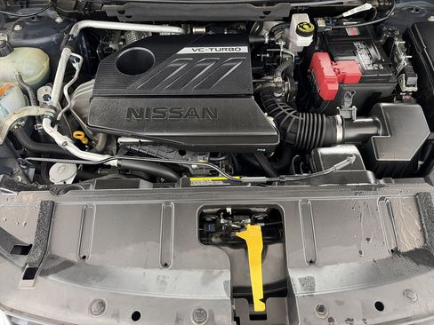 Used 2023 Nissan Rogue SL AWD/4WD image 13