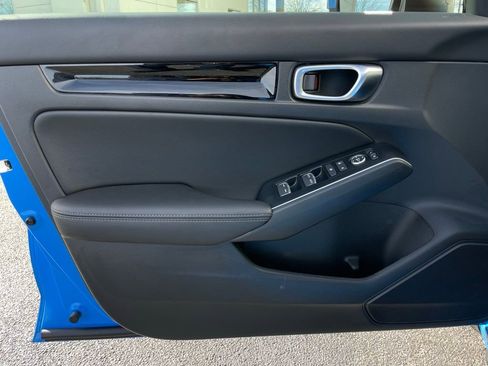 Certified 2025 Honda Civic Sport Touring image 24