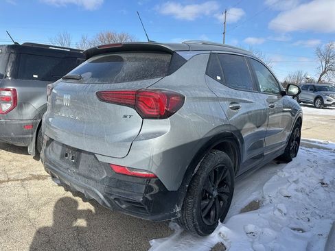 Used 2024 Buick Encore GX Sport Touring image 8
