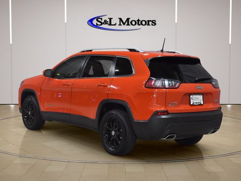 Used 2021 Jeep Cherokee Latitude Lux AWD/4WD image 5