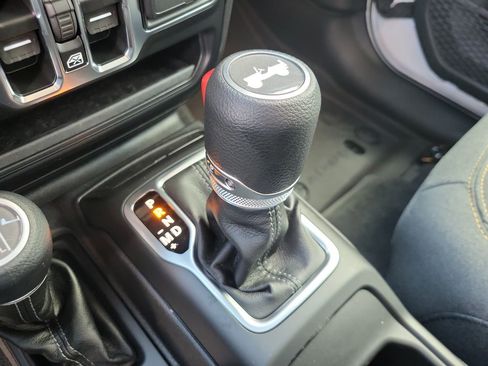 New 2025 Jeep Wrangler Sport S image 21