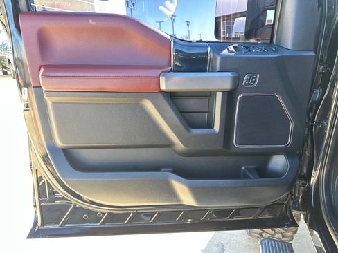 Used 2020 Ford F450 Platinum w/ FX4 Off-Road Package image 10