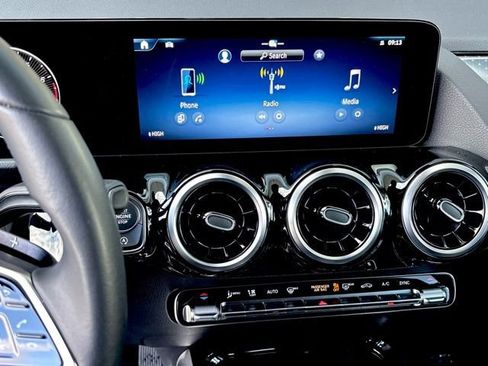 Certified 2026 Mercedes-Benz GLA 250 image 17