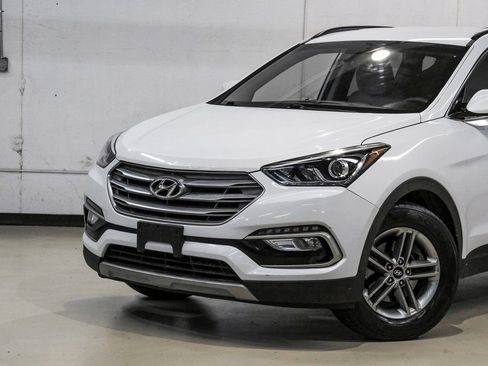 Used 2017 Hyundai Santa Fe Sport image 5