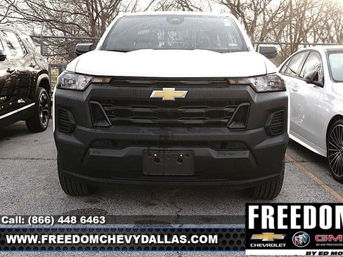 Used 2024 Chevrolet Colorado W/T w/ WT Convenience Package image 3