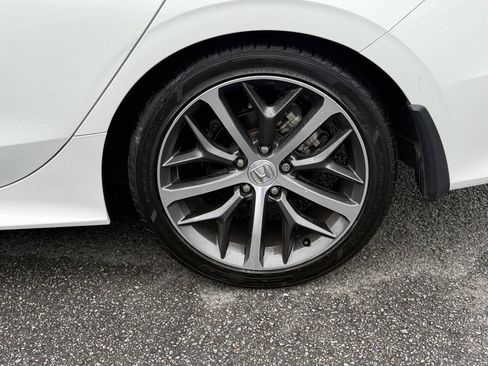 Used 2023 Honda Civic Touring image 13