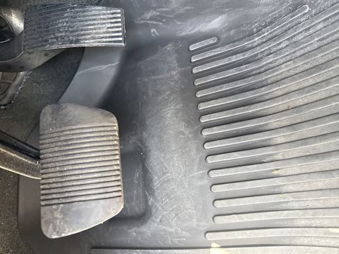 Used 2023 RAM 1500 Laramie image 17