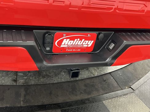 Used 2019 Ford F150 XLT w/ Equipment Group 302A Luxury AWD/4WD image 32