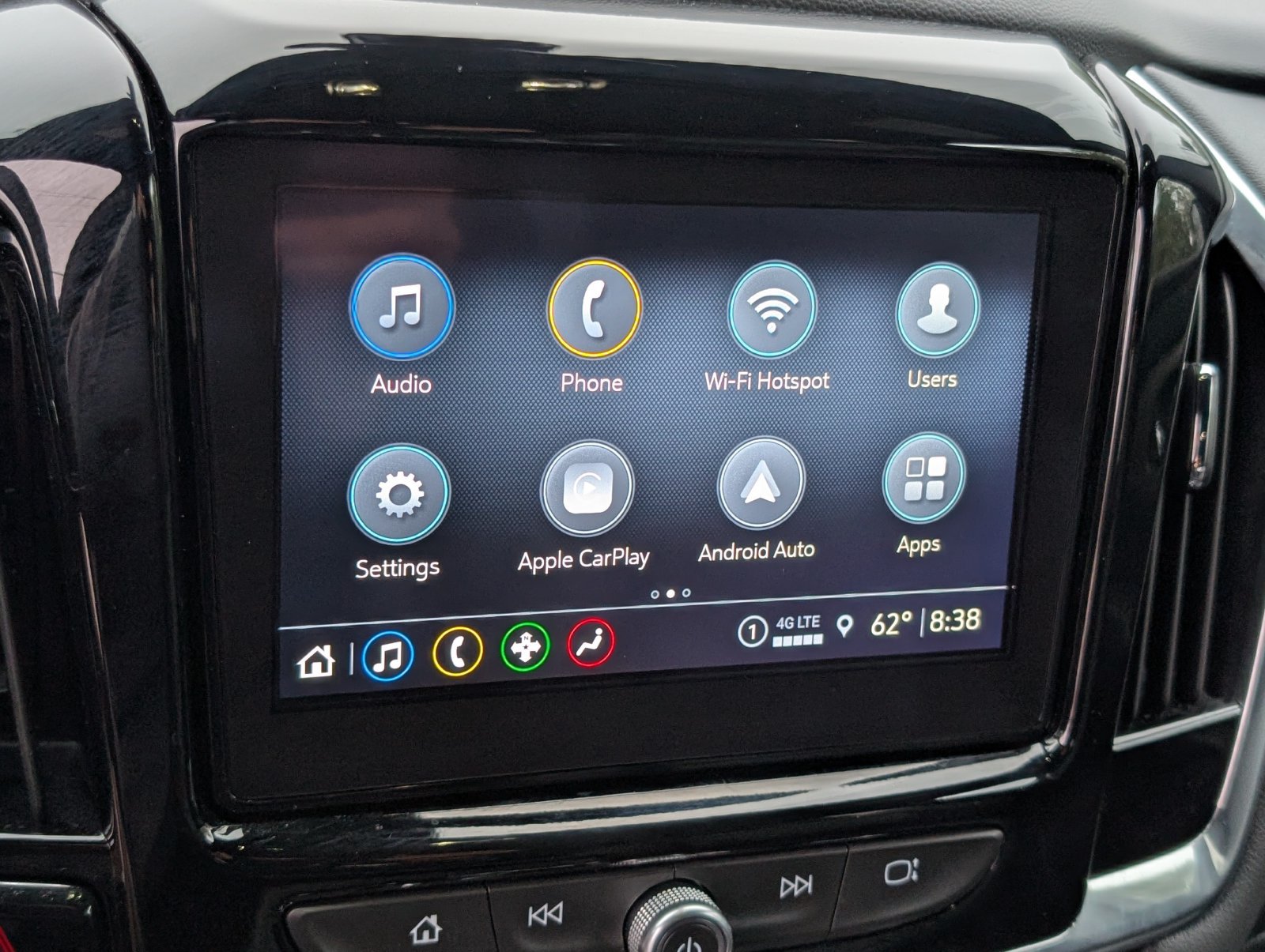 Used 2023 Chevrolet Traverse LT AWD/4WD image 33
