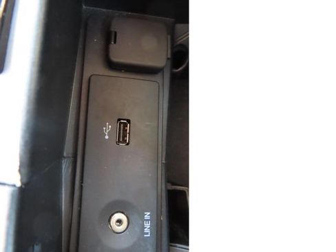 Used 2014 Ford Fusion SE FWD image 24