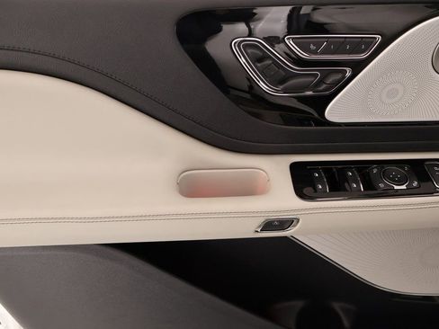 New 2026 Lincoln Aviator Reserve image 17