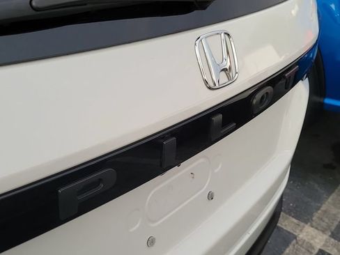 Used 2024 Honda Pilot EX-L image 7
