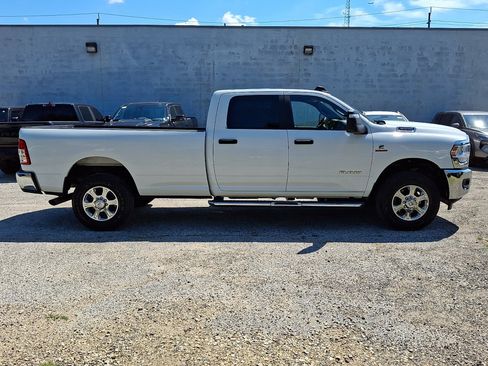 Used 2024 RAM 3500 Big Horn AWD/4WD image 6