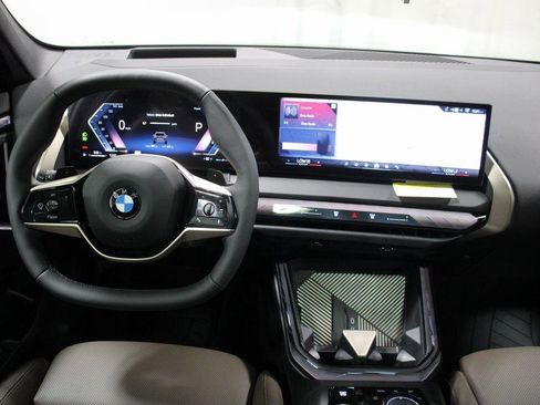 New 2025 BMW X3 xDrive30i w/ Premium Package image 8