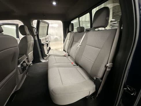 Used 2019 Ford F150 XLT w/ Equipment Group 302A Luxury AWD/4WD image 17