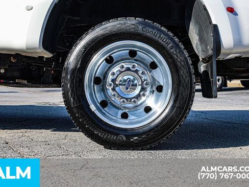 Used 2024 Ford F450 Limited image 18