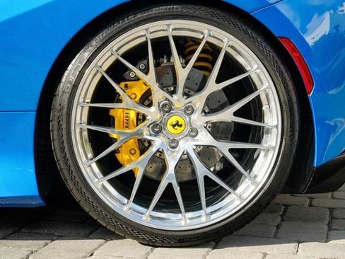 Used 2021 Ferrari F8 Tributo Convertible image 28