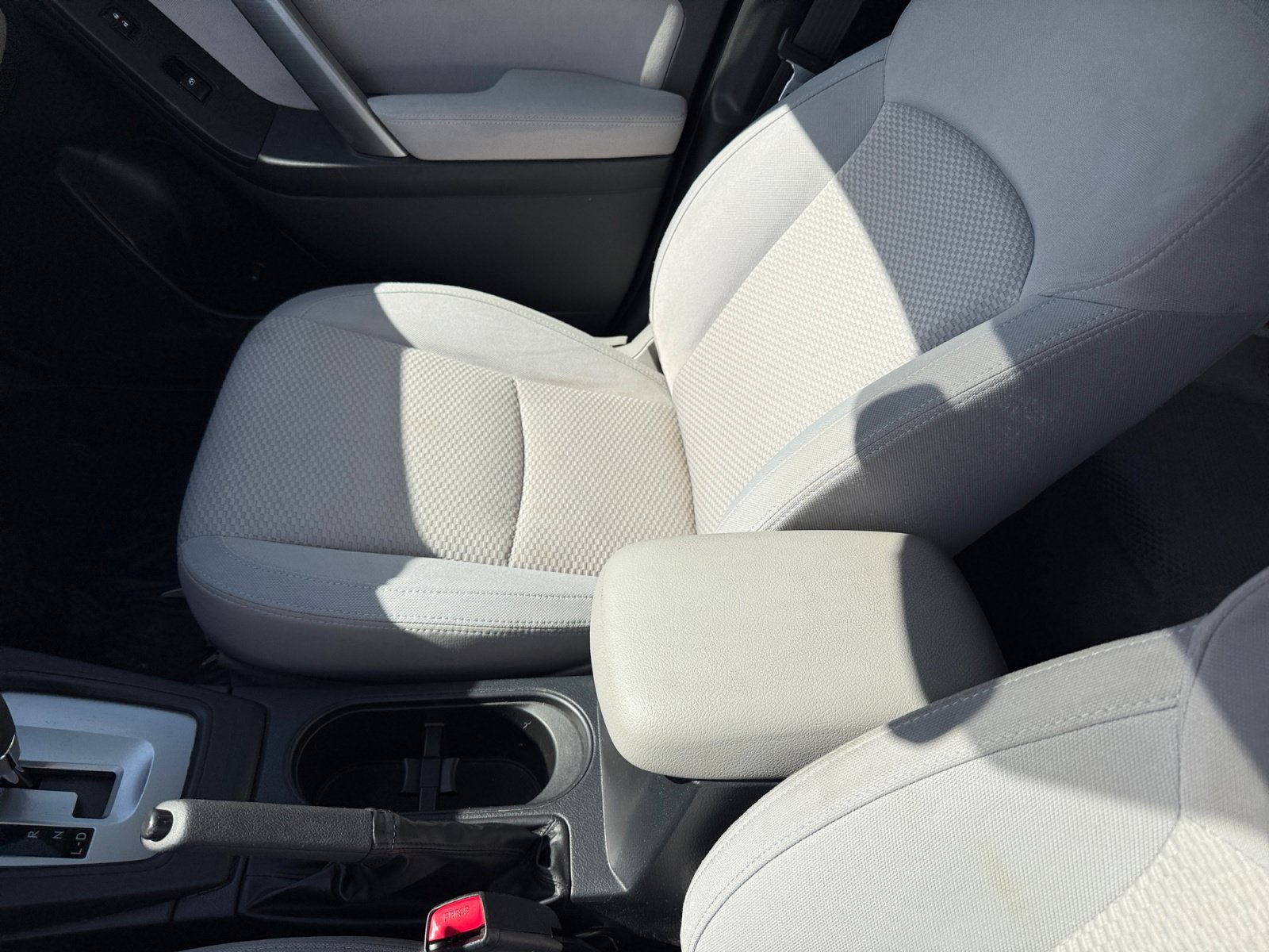 Used 2015 Subaru Forester 2.5i Premium w/ All-Weather Package AWD/4WD image 14