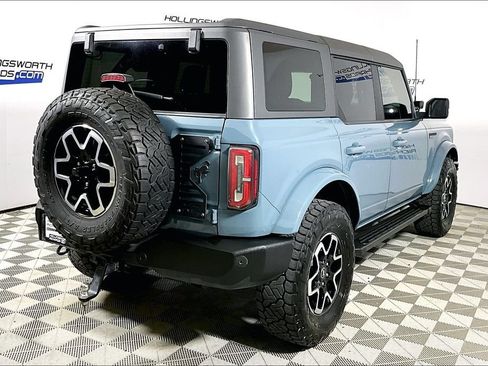 Used 2022 Ford Bronco Outer Banks AWD/4WD image 9