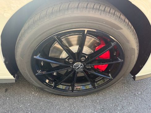 New 2026 Volkswagen Jetta GLI Autobahn image 9