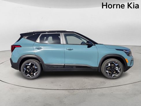 New 2026 Kia Seltos S image 3