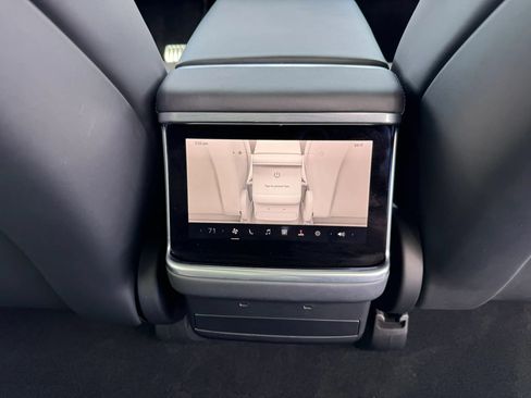 Used 2023 Tesla Model X AWD/4WD image 27