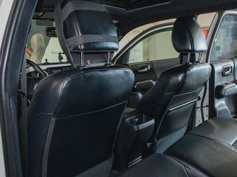 Used 2020 Toyota Tacoma TRD Pro image 10