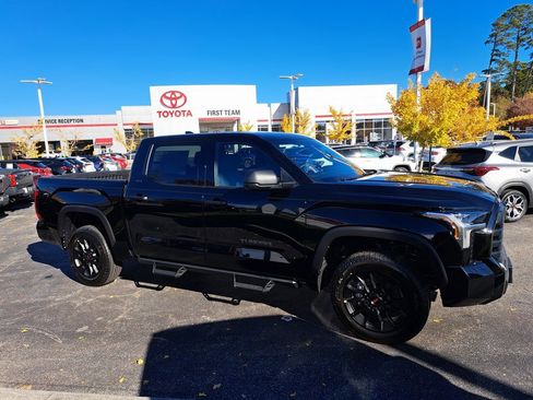 New 2026 Toyota Tundra SR5 image 5