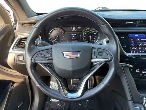 Used 2020 Cadillac XT6 Sport AWD/4WD image 12