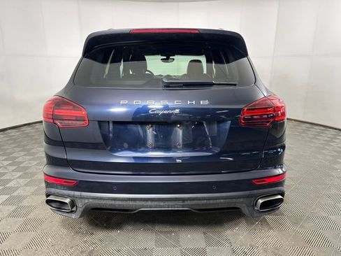 Used 2015 Porsche Cayenne Diesel image 4