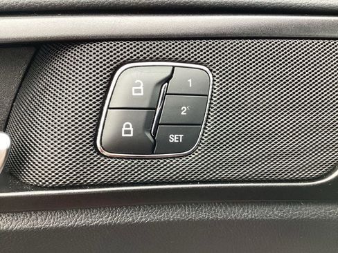 Used 2019 Ford Fusion Titanium image 28