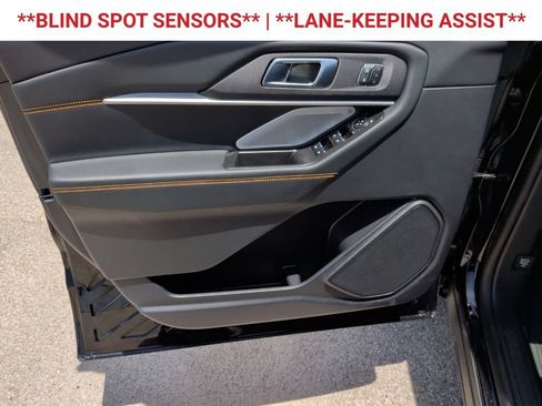 Used 2026 Ford Explorer Tremor w/ Tremor Ultimate Package AWD/4WD image 11