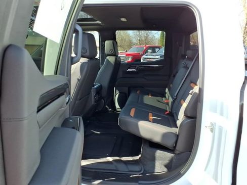 New 2026 GMC Sierra 1500 AT4 AWD/4WD image 11