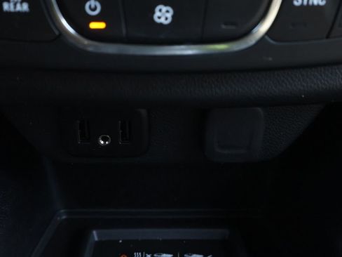 Used 2023 Chevrolet Traverse LT w/ LPO, Floor Liner Package AWD/4WD image 24