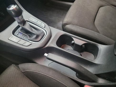 Used 2018 Hyundai Elantra GT w/ Style Package 02 image 26