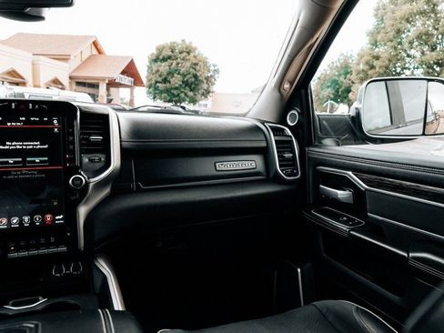 Used 2020 RAM 2500 Laramie AWD/4WD image 26