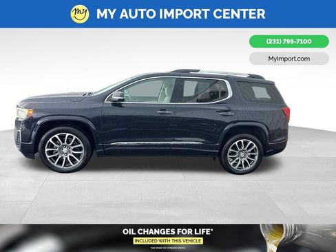 Used 2021 GMC Acadia Denali w/ Denali Ultimate Package AWD/4WD image 4