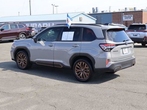 Used 2025 Subaru Forester Sport w/ Popular Package #2 AWD/4WD image 6