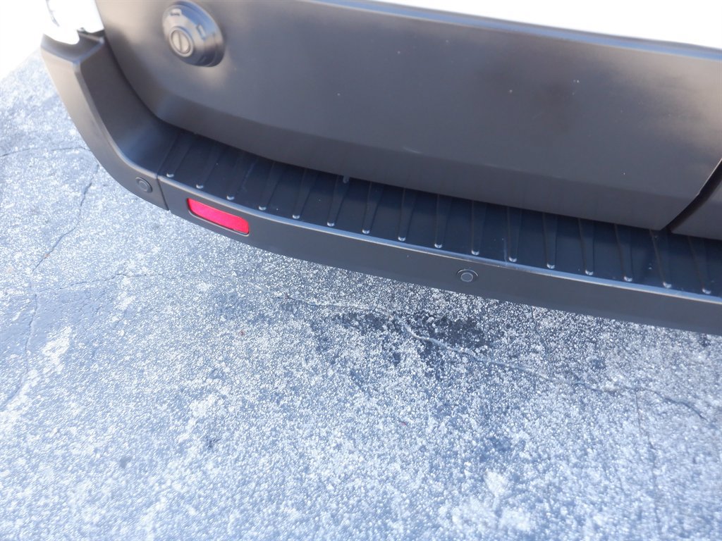 Used 2024 Ford Transit 350 XLT RWD image 5