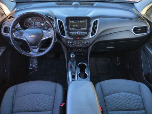 Used 2019 Chevrolet Equinox LT image 16