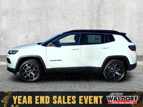 New 2026 Jeep Compass Limited image 4