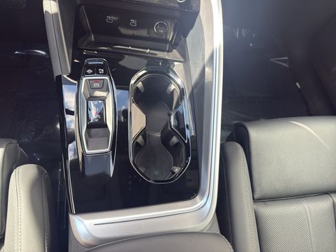 Used 2025 Audi Q5 Premium Plus w/ Premium Plus AWD/4WD image 22