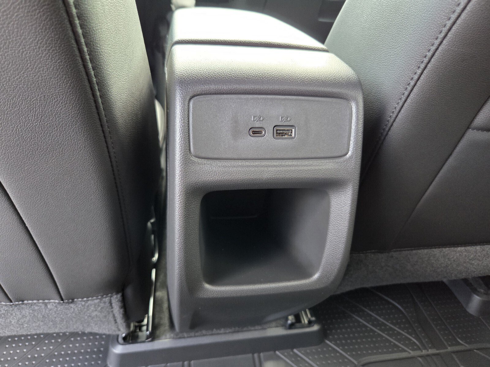 New 2026 Chevrolet Trax RS w/ Driver Confidence Package FWD image 10