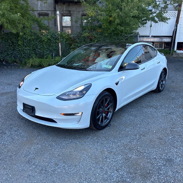 Used 2022 Tesla Model 3 Long Range AWD/4WD image 5