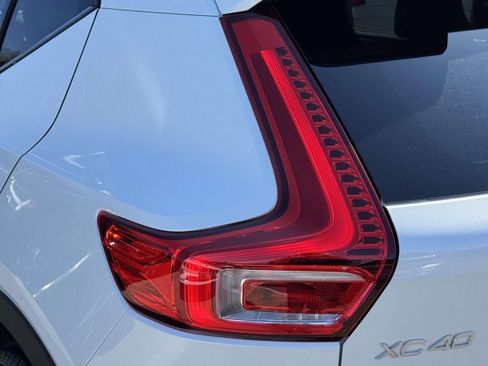 Certified 2026 Volvo XC40 B5 Plus w/ Climate Package AWD/4WD image 8