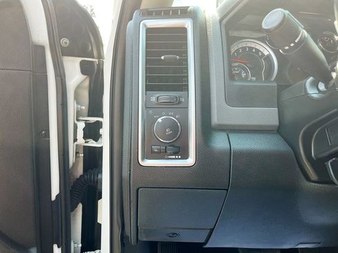 Used 2017 RAM 2500 Big Horn AWD/4WD image 10