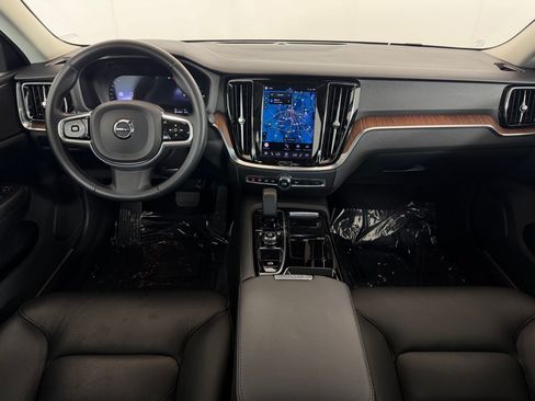 Used 2023 Volvo S60 T8 Plus AWD/4WD image 16