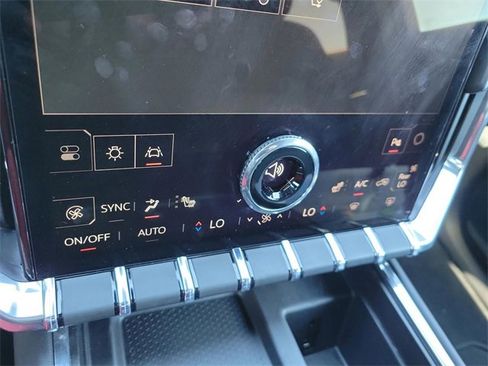 Used 2025 GMC Acadia Elevation image 23