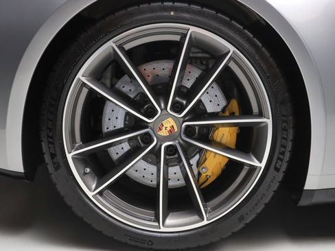 Used 2024 Porsche 911 Targa 4S image 48