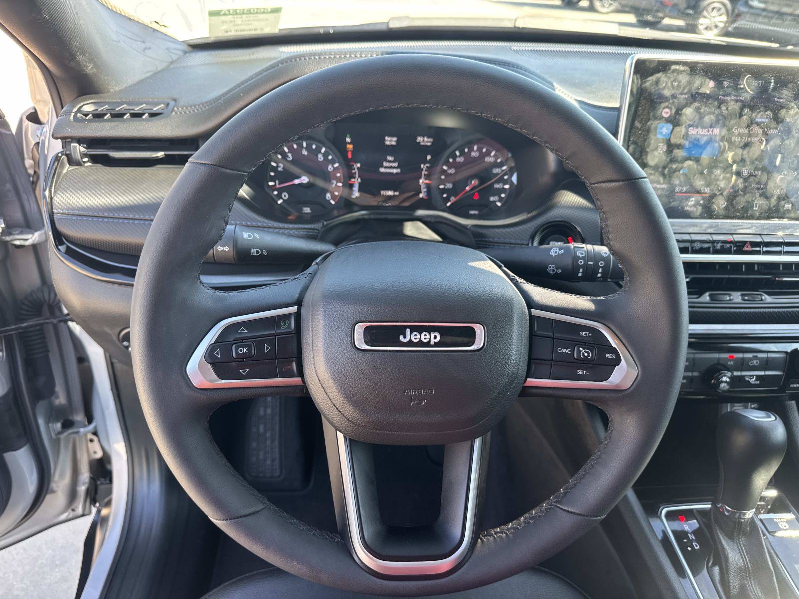 Used 2026 Jeep Compass Latitude AWD/4WD image 21